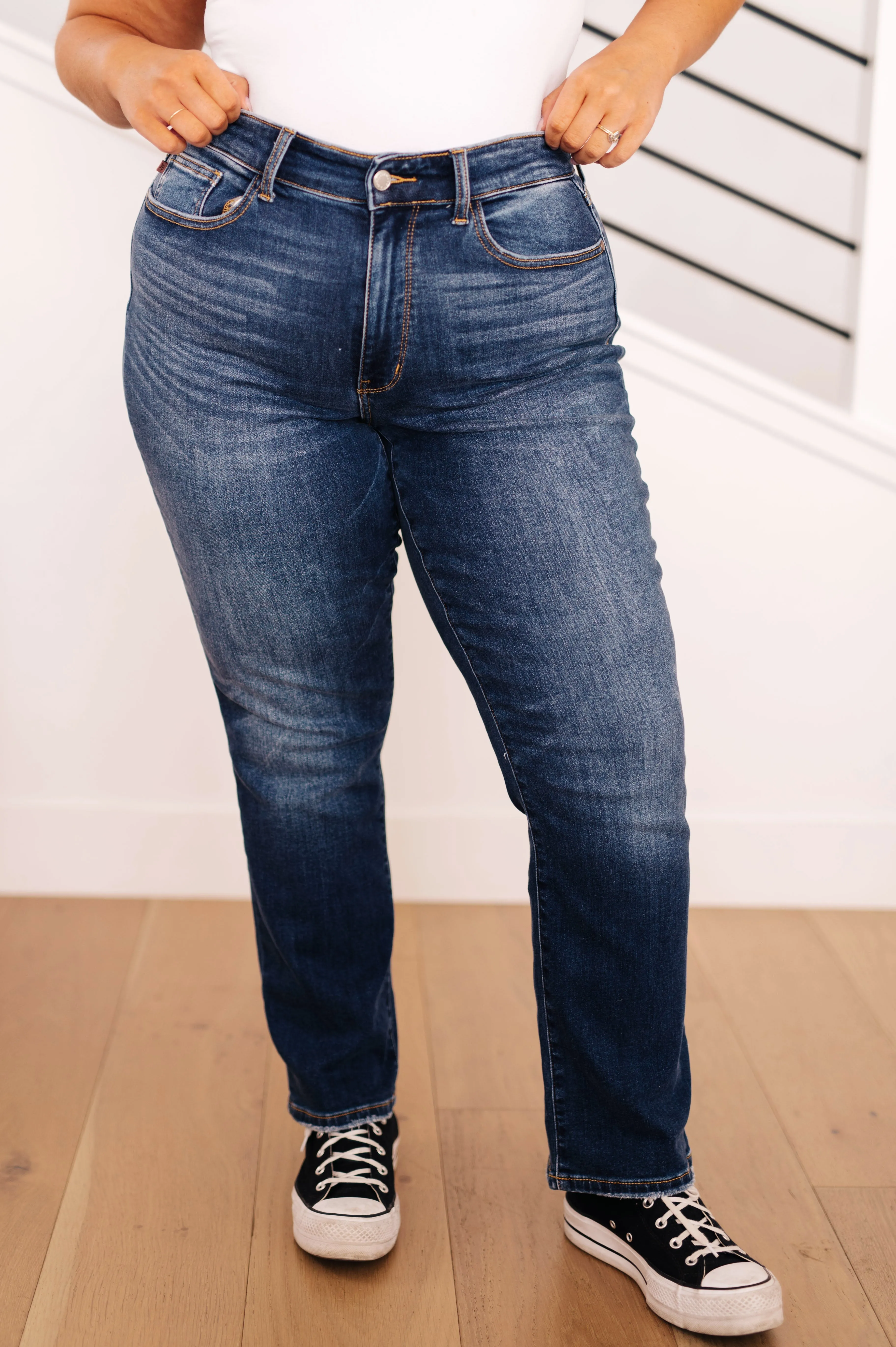 Judy Blue Estelle High Waist Judy Blue Thermal Straight Jeans