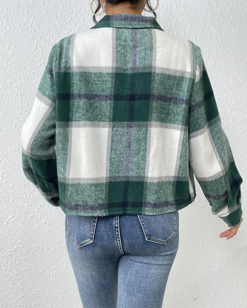 Zeagoo Flannels for Women Cropped Shacket Jacket Fashion Plaid Button Down Shirt 2023 Fall Coat Tops
