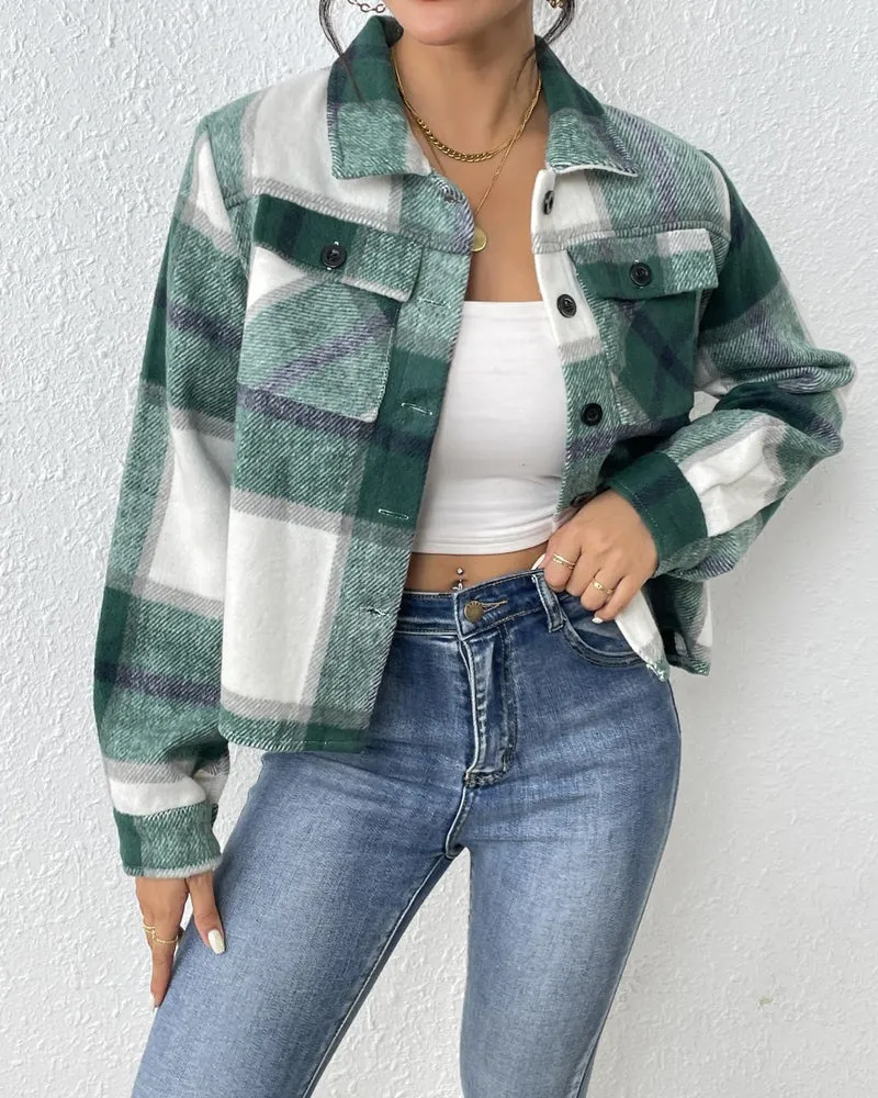 Zeagoo Flannels for Women Cropped Shacket Jacket Fashion Plaid Button Down Shirt 2023 Fall Coat Tops