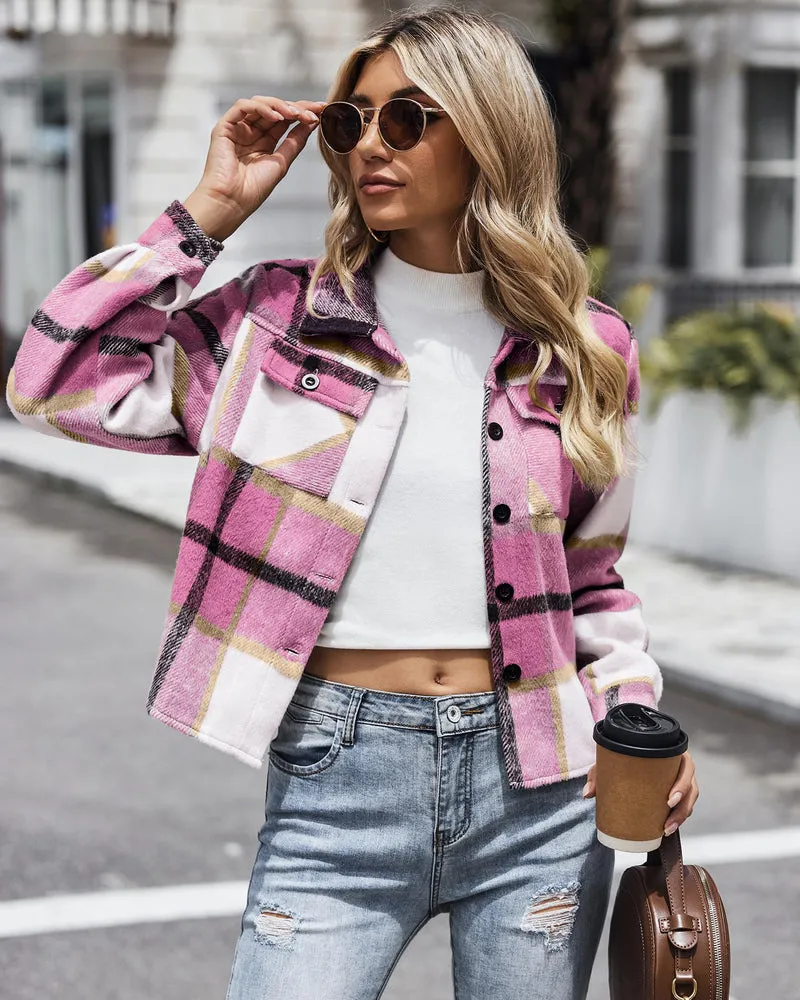 Zeagoo Flannels for Women Cropped Shacket Jacket Fashion Plaid Button Down Shirt 2023 Fall Coat Tops